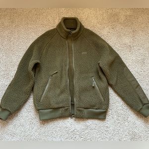 Filson Sherpa Fleece Jacket in Marsh Olive Size L